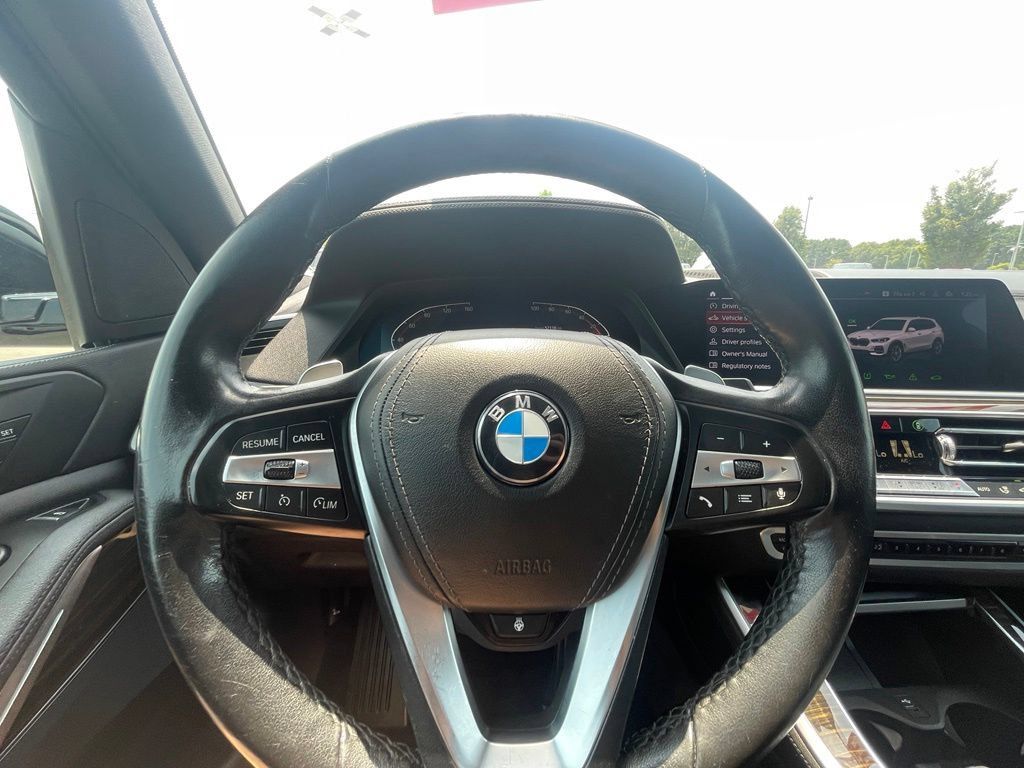 Used 2021 BMW X5 xDrive40i AWD/4WD image 13