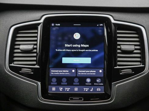 Used 2023 Volvo XC90 T8 Plus AWD/4WD image 15
