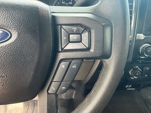 Used 2017 Ford F250 XLT w/ XLT Value Package AWD/4WD image 11