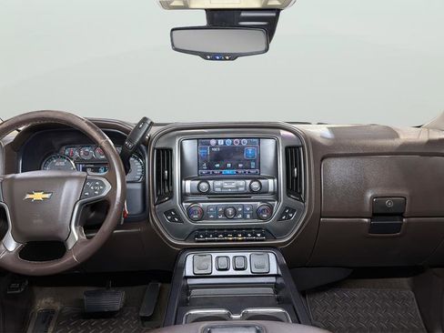 Used 2015 Chevrolet Silverado 2500 LTZ w/ Duramax Plus Package image 13
