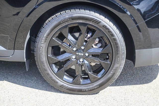 Used 2024 Kia Carnival SX Prestige FWD image 12