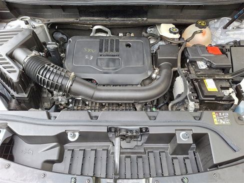 Used 2022 GMC Acadia SLE w/ Driver Convenience Package image 29