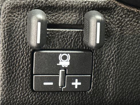 Used 2019 Chevrolet Colorado Z71 image 37