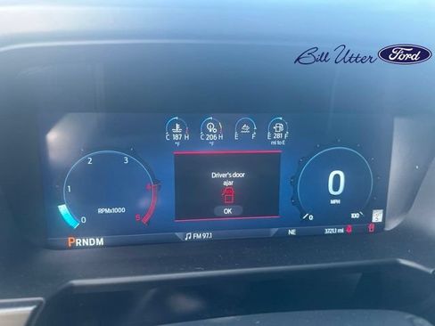 Used 2025 Ford F250 Platinum w/ FX4 Off-Road Package AWD/4WD image 6