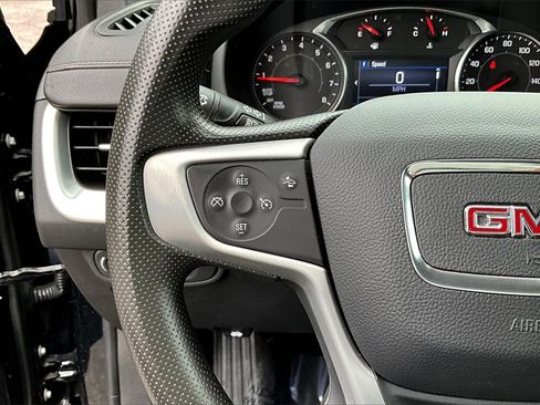 Certified 2023 GMC Terrain SLE w/ Driver Convenience Package image 11