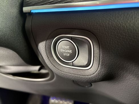 Certified 2025 Mercedes-Benz GLE 450e 4MATIC image 22