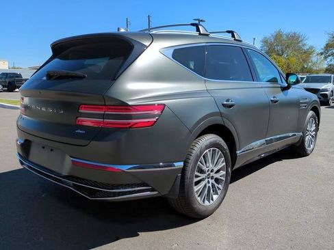 Certified 2025 Genesis GV80 2.5T Standard AWD/4WD image 4