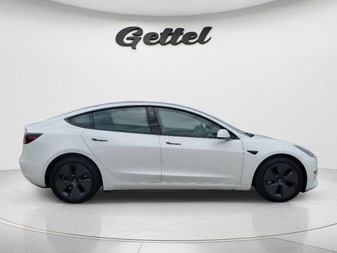 Used 2023 Tesla Model 3 Standard Range RWD image 4