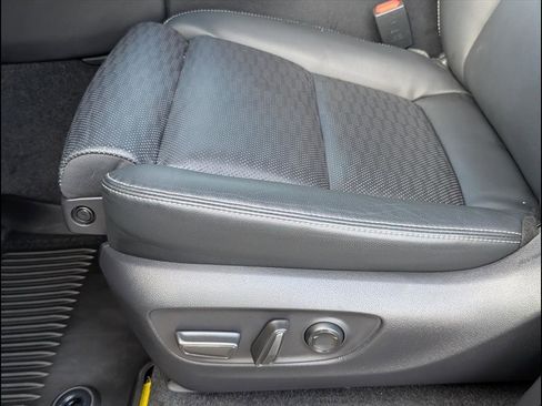 Used 2024 Toyota Land Cruiser image 10