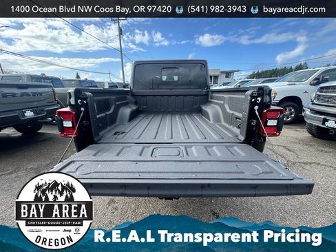 New 2026 Jeep Gladiator Mojave image 7