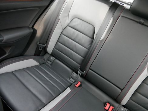 Certified 2023 Volkswagen GTI SE image 12