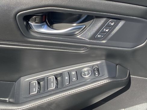 Used 2025 Honda Accord Sport image 19