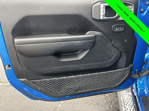 Used 2020 Jeep Gladiator Sport w/ Quick Order Package 24S image 9