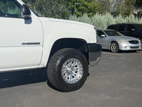 Used 2003 Chevrolet Silverado 2500 LS AWD/4WD image 7
