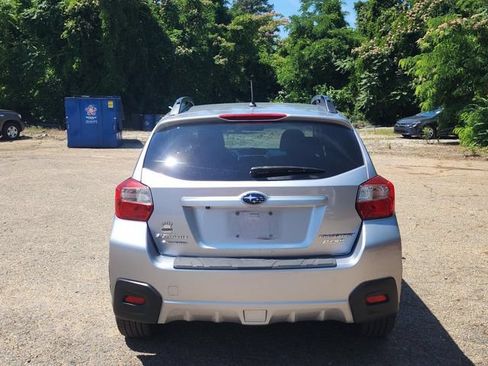 Used 2017 Subaru Crosstrek 2.0i Premium w/ Popular Package #1 AWD/4WD image 8