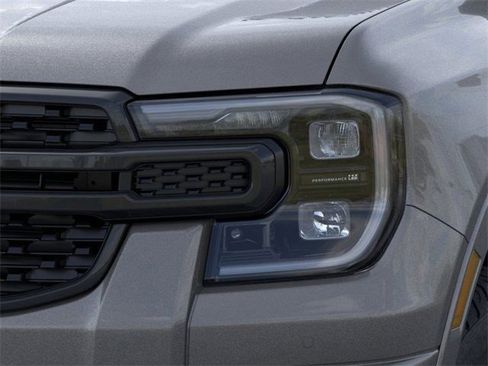 New 2025 Ford Ranger Lariat w/ FX4 Off-Road Package image 18