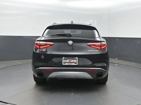 Used 2023 Alfa Romeo Stelvio Ti AWD/4WD image 28