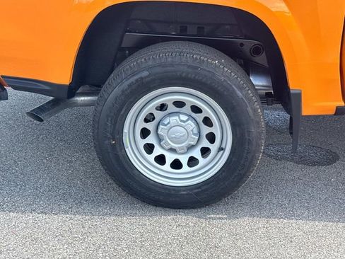 New 2026 Chevrolet Colorado W/T AWD/4WD image 11