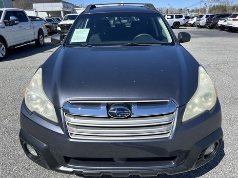 Used 2014 Subaru Outback 2.5i Premium w/ Accessory Value Package (OYS) image 11