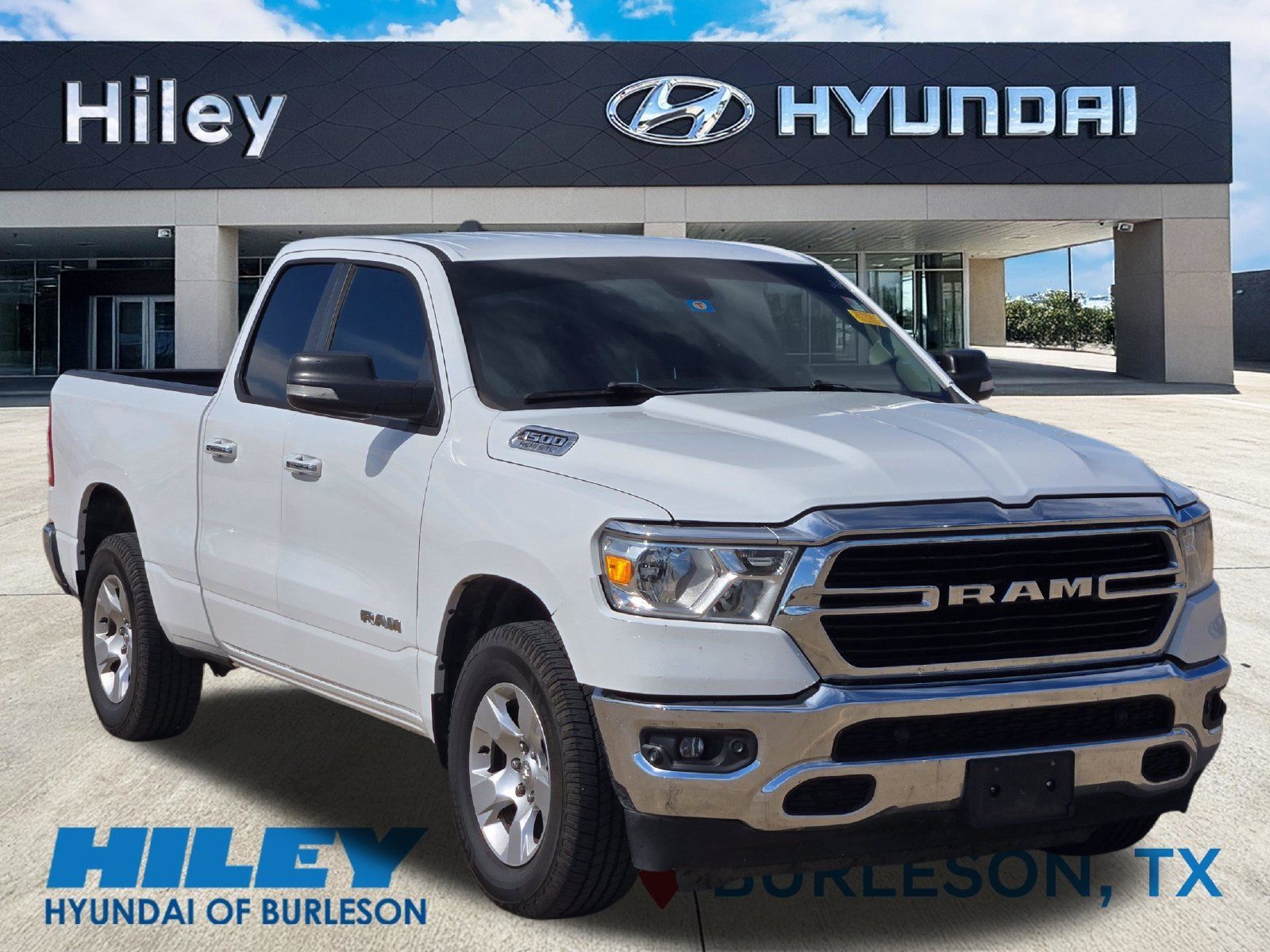 Used 2020 RAM 1500 Big Horn AWD/4WD image 2