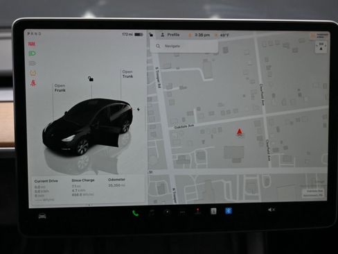 Used 2023 Tesla Model Y Long Range image 23