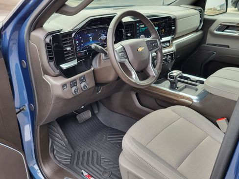 Used 2024 Chevrolet Silverado 1500 LT image 15