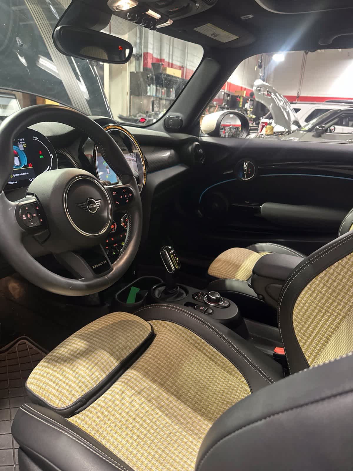 Used 2024 MINI Cooper SE w/ MINI Resolute Edition FWD image 7