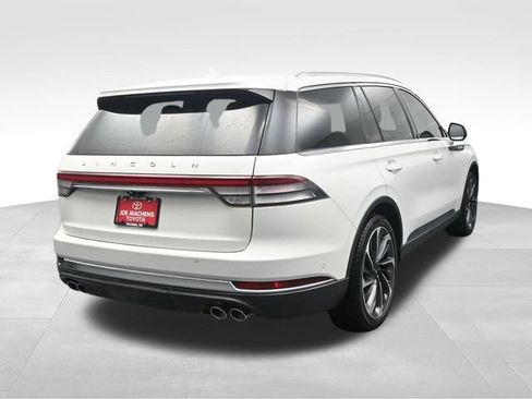 Used 2020 Lincoln Aviator Reserve w/ Equipment Group 202A AWD/4WD image 7