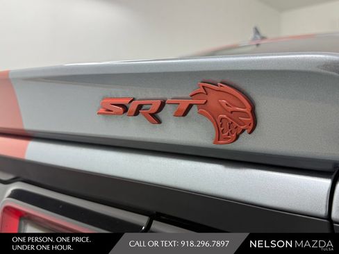 Used 2018 Dodge Challenger SRT Hellcat RWD image 16