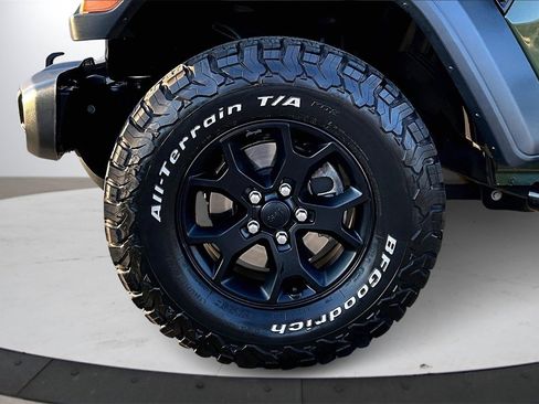 Certified 2020 Jeep Wrangler Unlimited Sport image 31