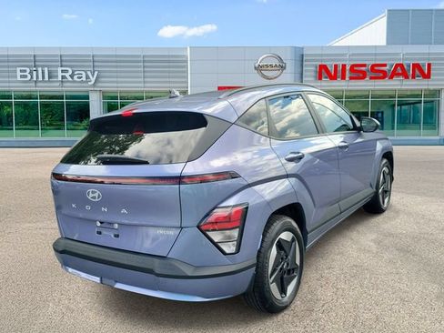 Used 2024 Hyundai Kona SEL FWD image 4