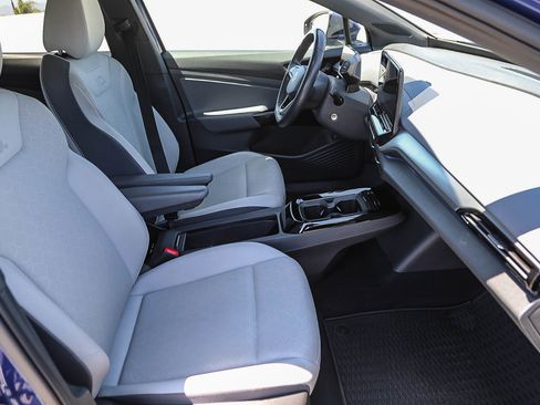 Used 2021 Volkswagen ID.4 Pro S RWD image 16