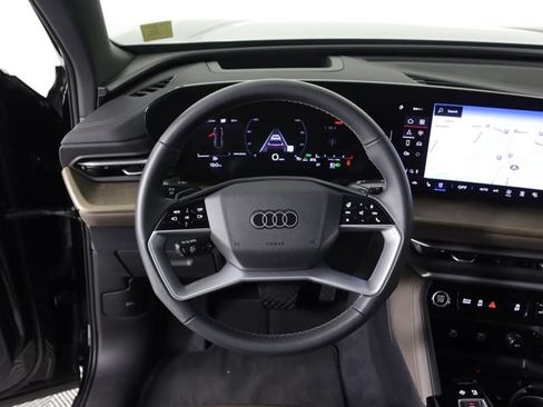 Certified 2025 Audi Q5 Premium Plus w/ Premium Plus AWD/4WD image 22