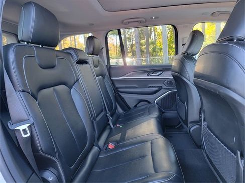 Certified 2024 Jeep Grand Cherokee Limited 4xe image 23