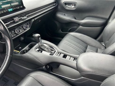 Used 2023 Honda HR-V EX-L image 11