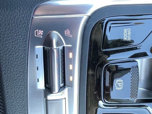 New 2026 Kia Carnival SX w/ SX Dark Edition Package image 21