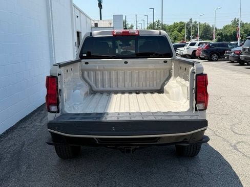 Used 2026 Chevrolet Colorado Trail Boss AWD/4WD image 8