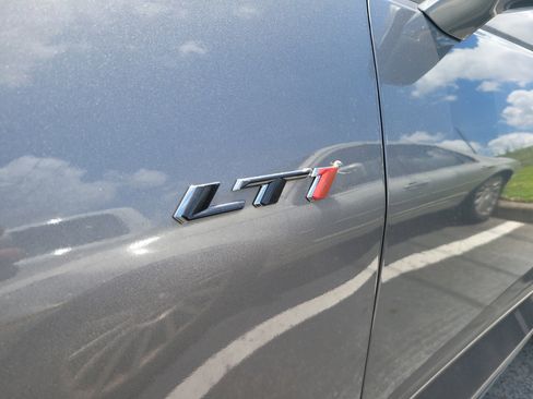 Used 2021 Chevrolet Camaro LT RWD image 9