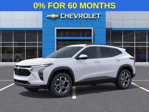 New 2026 Chevrolet Trax LT w/ LT Convenience Package FWD image 2