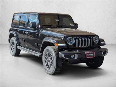 New 2026 Jeep Wrangler Sahara image 7
