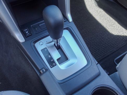 Used 2016 Subaru Forester 2.5i Premium w/ All-Weather Package image 20