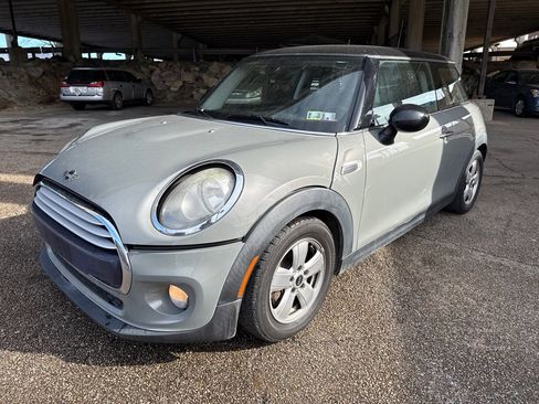Used 2015 MINI Cooper 2-Door Hardtop image 1