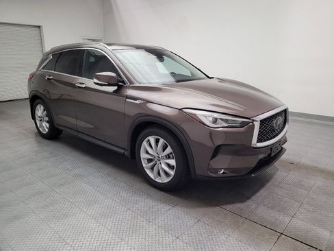 Used 2019 INFINITI QX50 Essential w/ Premium Heat Package AWD/4WD image 13