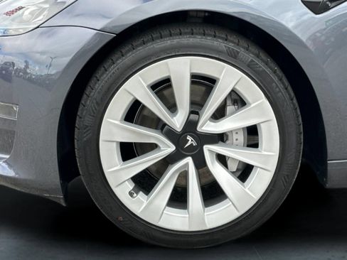 Used 2023 Tesla Model 3 Standard Range RWD image 23