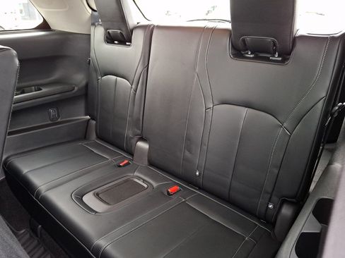 Used 2022 INFINITI QX60 Sensory w/ Cargo Package AWD/4WD image 12