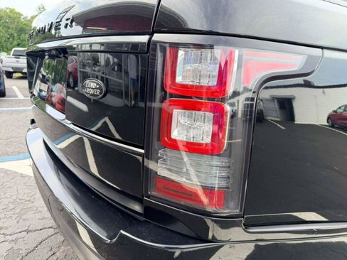 Used 2017 Land Rover Range Rover Supercharged AWD/4WD image 12