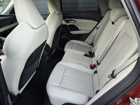 New 2025 Audi Q5 2.0T Premium Plus image 10