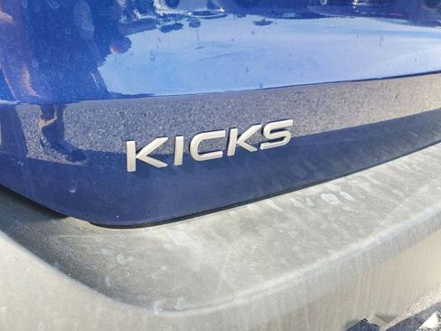 New 2025 Nissan Kicks SR image 10