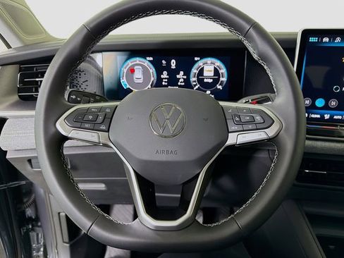 New 2026 Volkswagen Tiguan S FWD image 12