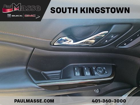 Used 2023 GMC Acadia AT4 w/ Technology Package AWD/4WD image 10